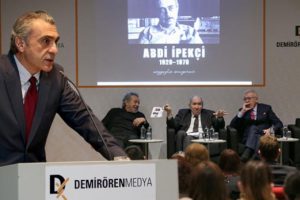 Abdi İpek&ccedil;i'yi dostları ve meslektaşları anlattı