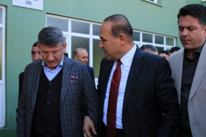 Cumhur İttifakı adayları Yeni ve S&ouml;zl&uuml; omuz omuza
