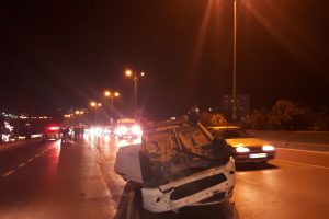 TEM'de trafik kazası: Yaralılar var