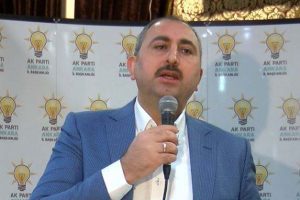 Abd&uuml;lhamit G&uuml;l: Vesayet&ccedil;iler tarihin &ccedil;&ouml;p tenekesine atılmıştır