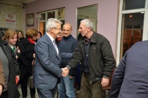 Bursa Nil&uuml;fer Belediye Başkan Adayı Erdem'den baba ocağına ziyaret