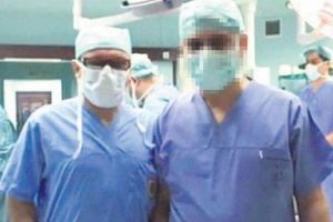 Kanser hastasını tedavi ederken &ouml;ld&uuml;ren sahte profes&ouml;r skandalı!