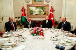 Erdoğan &Uuml;rd&uuml;n Kralı Abdullah ile bir araya geldi