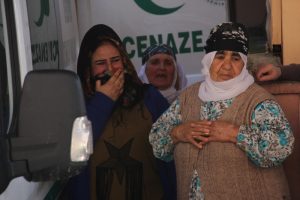 Feci kazada annenin karnındaki bebek de kurtarılamadı