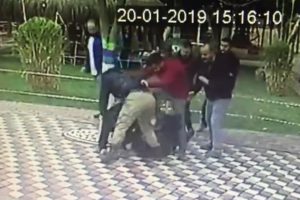 Bursa'da nişanlılara dayakta g&ouml;zaltına alınan 2 polis serbest