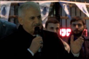 Yıldırım: Diğer ittifak i&ccedil;inde maskeli adaylar var
