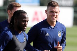 Martin Skrtel, en az 3 yıllık kontrat talep ediyor