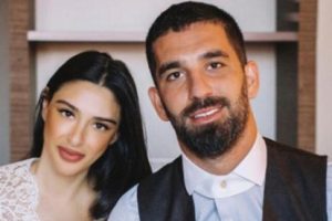 Aslıhan Doğan Turan dolgu yaptırdı