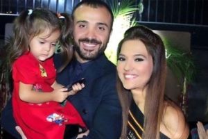 Demet Akalın'dan kızına Aleyna Tilki s&uuml;rprizi