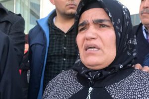 "Kafamı yastığı koyup yatamıyorum, kendisi de koyamasın!"