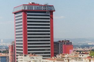 Bursa'daki Tower Plaza yıkılıyor!