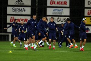 Fenerbah&ccedil;e'de Kayserispor ma&ccedil;ı hazırlıkları