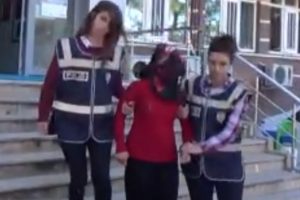 Vahşet! 250 lira i&ccedil;in bir aylık bebeğin kulağını par&ccedil;aladı