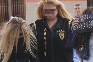 Polisten ka&ccedil;mak i&ccedil;in &ccedil;atıdan atladı