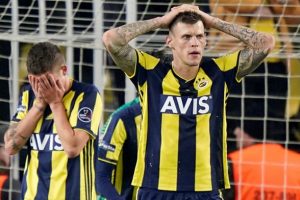 Skrtel'den bir kez daha olumsuz haber!