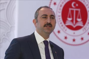 Adalet Bakanı G&uuml;l'den m&uuml;başirlere m&uuml;jde