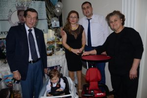 Bursa'da baba oğul aynı mahalleye muhtar olmak i&ccedil;in yarışacak