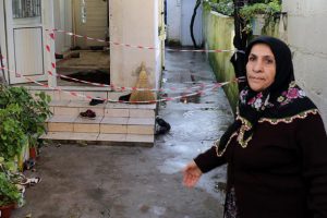 Şoke eden olay... Bir anda &ccedil;ukura d&uuml;şt&uuml;