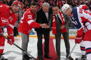 Putin'in de buz hokeyi oynadığı Rusya'da THY piste imza attı
