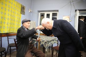 Bursa B&uuml;y&uuml;kşehir Belediye Başkan Adayı Bozbey'e Mudanya ziyaretinde yoğun ilgi