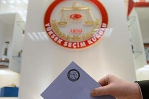 Se&ccedil;menler nerede oy kullanabileceklerini internetten &ouml;ğrenebilecek