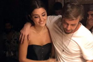 Murat Dalkılı&ccedil; Hande Er&ccedil;el'i yalnız bırakmıyor