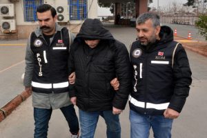 46 dosyadan 6 yıldır aranan ş&uuml;pheli yakalandı