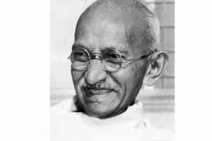Gandi suikastını canlandıran kişiye tutuklama