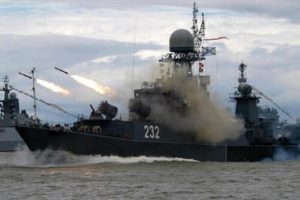 Rus donanmasından Karadeniz'de tatbikat
