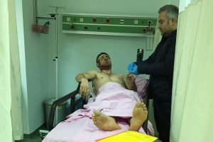 Alkol alan grup arasında silahlı kavga: 1 yaralı