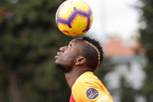 Galatasaray'a Mbaye Diagne m&uuml;jdesi