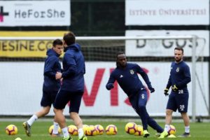 Valbuena'nın Moses tedirginliği!