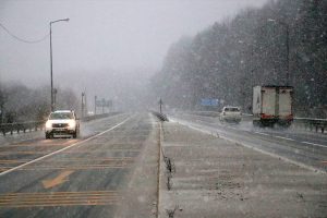 Bolu Dağı'nda kar yağışı başladı