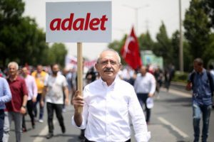 Kılı&ccedil;daroğlu'na suikast davasında karar &ccedil;ıktı