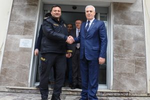 Bozbey'den Bursa Nil&uuml;fer Emniyet M&uuml;d&uuml;r&uuml; Toksoy'a ziyaret