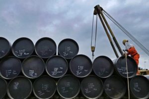 Brent petrolün varili 61,22 dolar