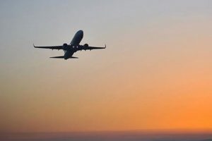 Hava yoluyla taşınan yolcu sayısı ocakta 14 milyon oldu