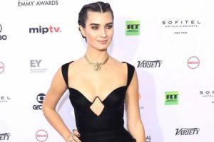 Tuba B&uuml;y&uuml;k&uuml;st&uuml;n hangi projeyle setlere d&ouml;n&uuml;yor?