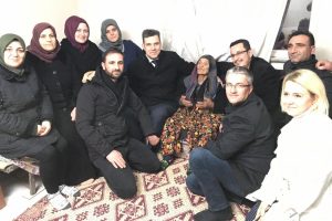 Bursa Milletvekili Esgin'den 119 yaşındaki Fatma nineye ziyaret