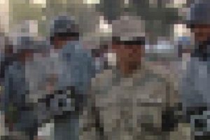 Afganistan'da bir polis 8 meslektaşını &ouml;ld&uuml;rd&uuml;
