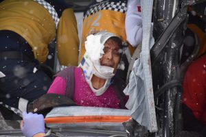 Sarıkamış'ta kaza: Çok sayıda yaralı