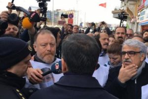 HDP'lilerin Taksim'de yürüyüşüne izin verilmedi