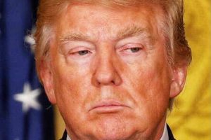 Bronzlaştırıcısı ve peruğu olmasa Trump neye benzerdi?
