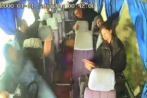 7 kişinin yaralandığı kaza kamerada