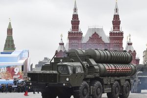 ABD'den T&uuml;rkiye'ye 'Rus f&uuml;ze savunma sistemlerini almayın' &ccedil;ağrısı