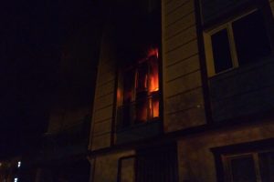 Bursa İnegöl'de binada yangın paniği