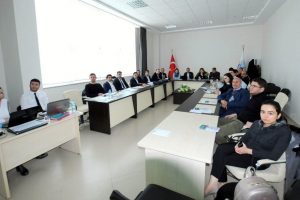 &Uuml;niversite de proje yazma eğitimi verildi