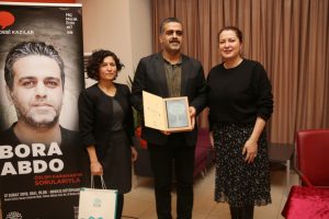 Bilecik'e denizi getiren yazar Bursa'da 'Edebi Kazılar'a katıldı