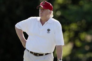 'Trump Beyaz Saray'a 50 bin dolarlık golf sim&uuml;lat&ouml;r&uuml; aldı'