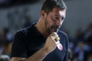 Ufuk Sarıca'dan Pınar Karşıyaka a&ccedil;ıklaması